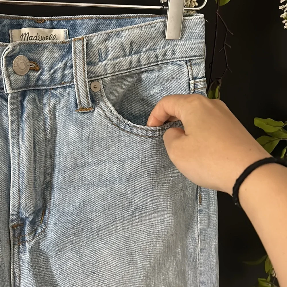 Madewell Perfect Vintage Jeans in Fitzgerald Wash. size 25x28‎